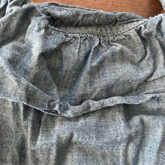 Baby Gap romper - Picture 3 of 5